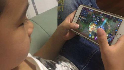 王者荣耀利大于弊议论文(王者荣耀的利与弊作文800)-第8张图片-无暮网 王者荣耀利大于弊议论文(王者荣耀的利与弊作文800)-第8张图片-无暮网