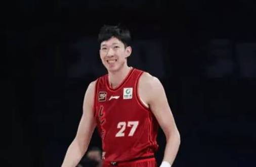 周琦在cba哪个球队效力,周琦是cba吗-第6张图片-无暮网