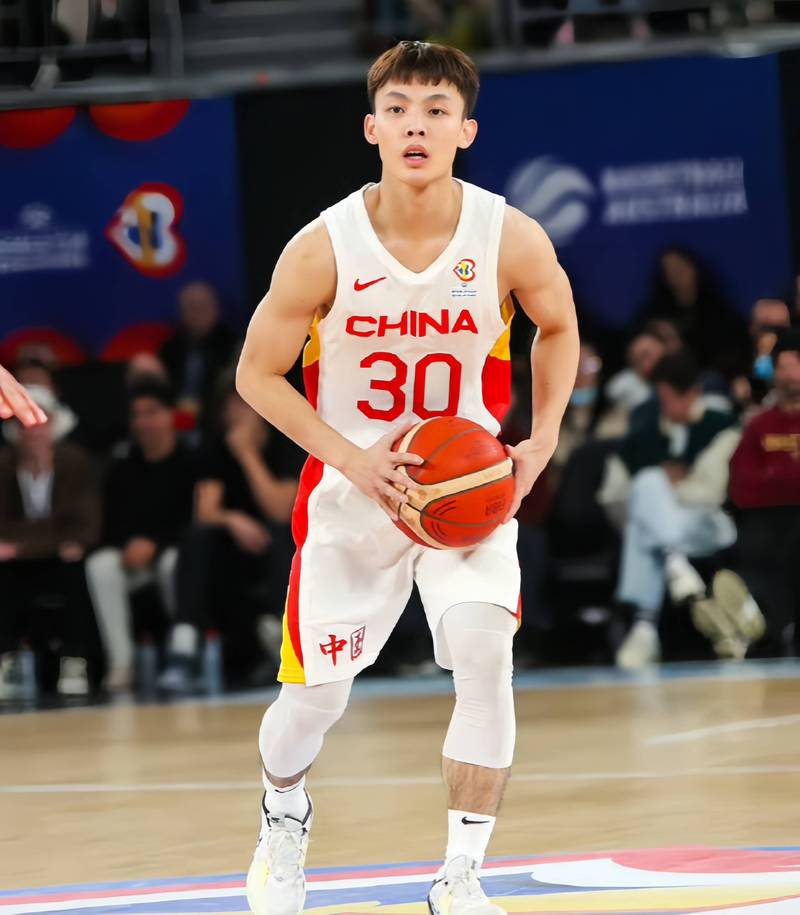 徐杰身高多少米,徐杰身高多少米体重多少斤-第7张图片-无暮网 徐杰身高多少米,徐杰身高多少米体重多少斤-第7张图片-无暮网