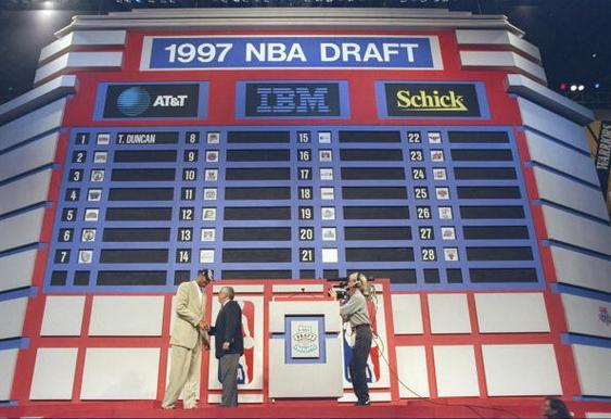 1997nba选秀顺位排名(1997年nba选秀视频完整版)-第6张图片-无暮网 1997nba选秀顺位排名(1997年nba选秀视频完整版)-第6张图片-无暮网