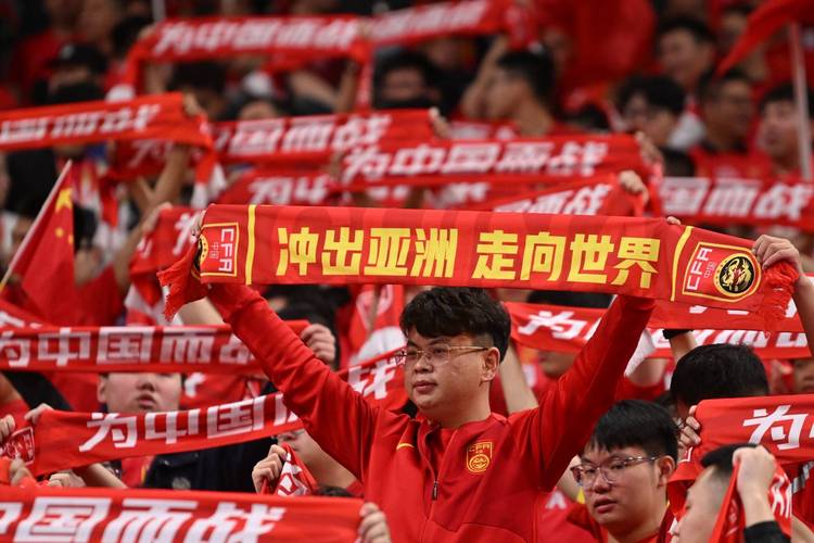 中国足球世界杯在哪里举行,中国足球在世界杯上的比赛-第4张图片-无暮网 中国足球世界杯在哪里举行,中国足球在世界杯上的比赛-第4张图片-无暮网