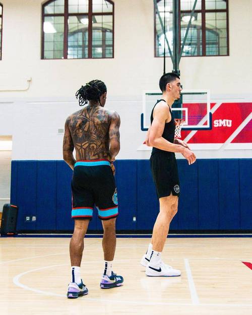 李弘权为什么不参加cba选秀（李弘权现在哪打球）