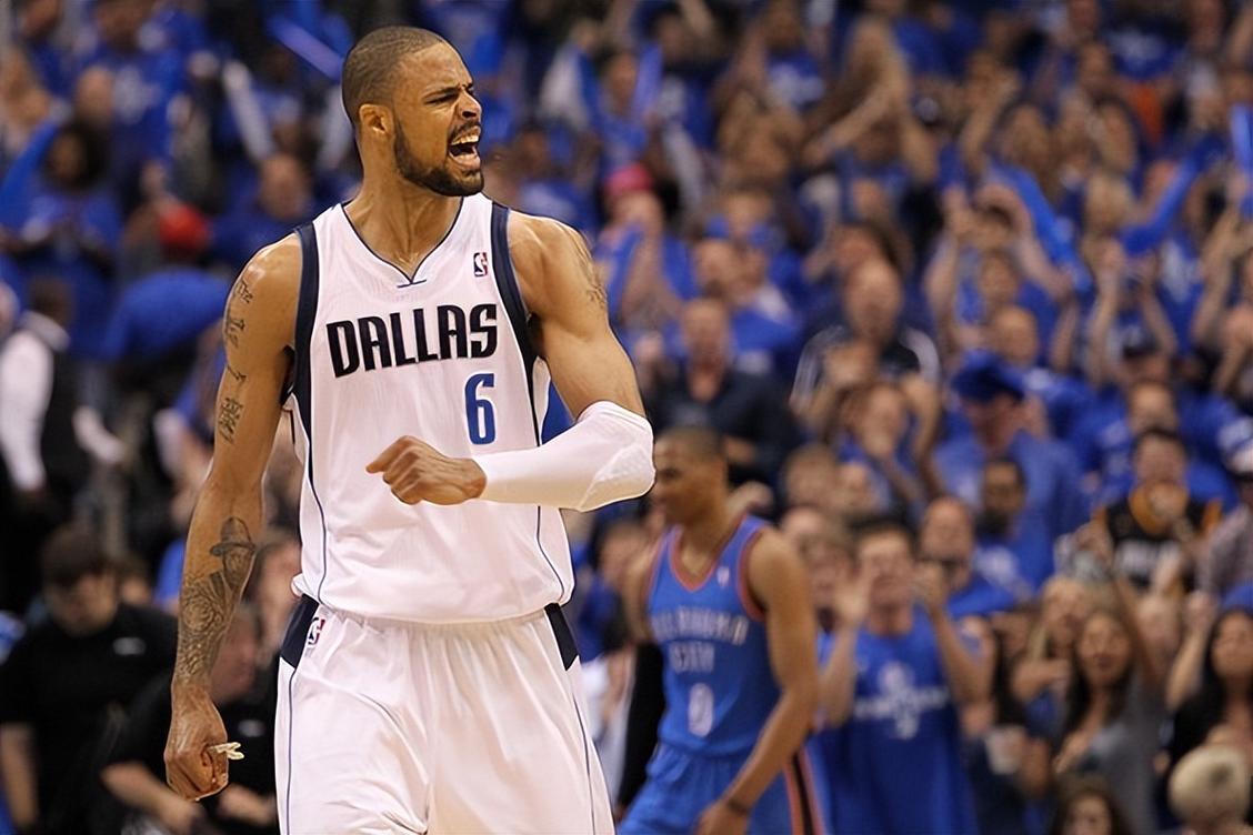 nba钱德勒打裁判,nba钱德勒打裁判是谁-第5张图片-无暮网 nba钱德勒打裁判,nba钱德勒打裁判是谁-第5张图片-无暮网