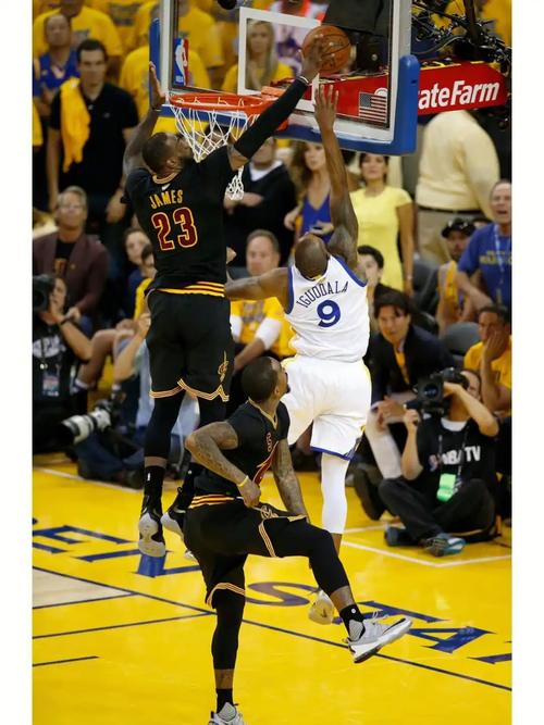 nba前十经典系列赛有哪些,nba前十经典比赛-第3张图片-无暮网