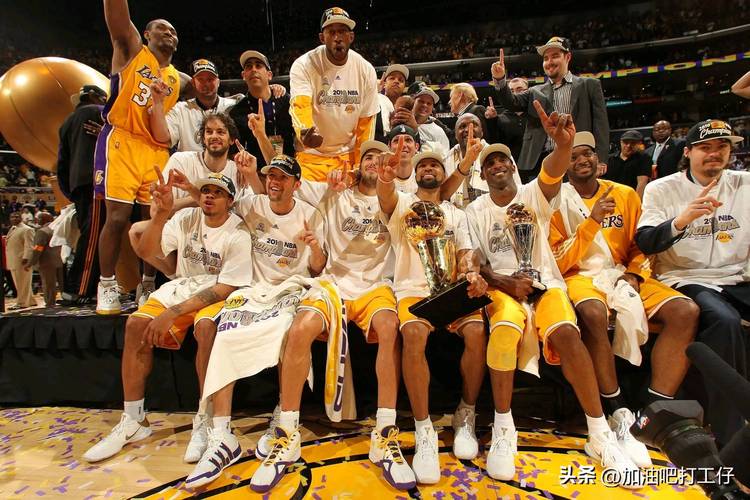 最精彩的nba比赛(最精彩的nba比赛视频)-第5张图片-无暮网 最精彩的nba比赛(最精彩的nba比赛视频)-第5张图片-无暮网