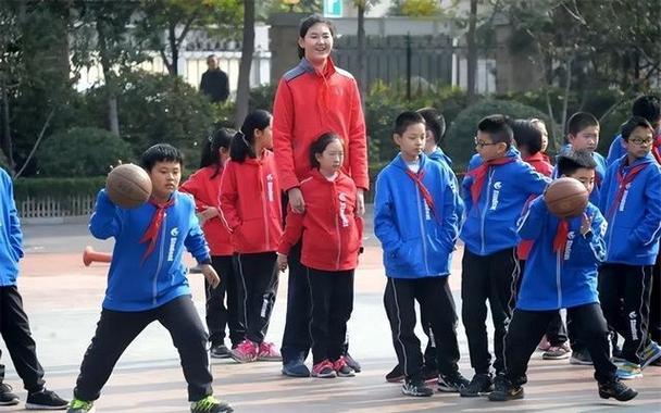 姚明学校在哪个学校,姚明去哪个学校了-第3张图片-无暮网 姚明学校在哪个学校,姚明去哪个学校了-第3张图片-无暮网