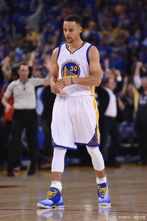 2022nba勇士vs篮网(202勇士vs篮网比赛回放)-第3张图片-无暮网 2022nba勇士vs篮网(202勇士vs篮网比赛回放)-第3张图片-无暮网