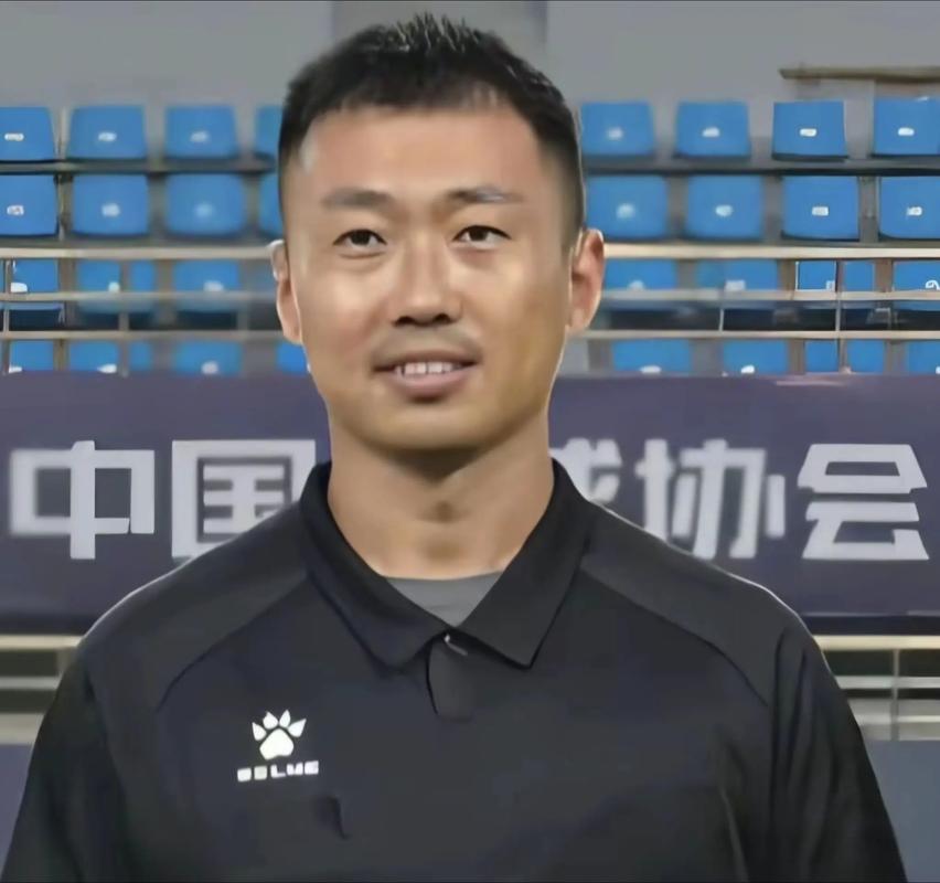 中超裁判名单2022,中超裁判名单最新消息今天-第1张图片-无暮网