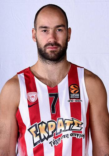 斯潘诺里斯nba生涯,斯潘诺里斯 东契奇