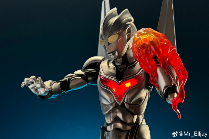 超奥特曼之战4诺亚(奥特曼对战诺亚奥特曼)