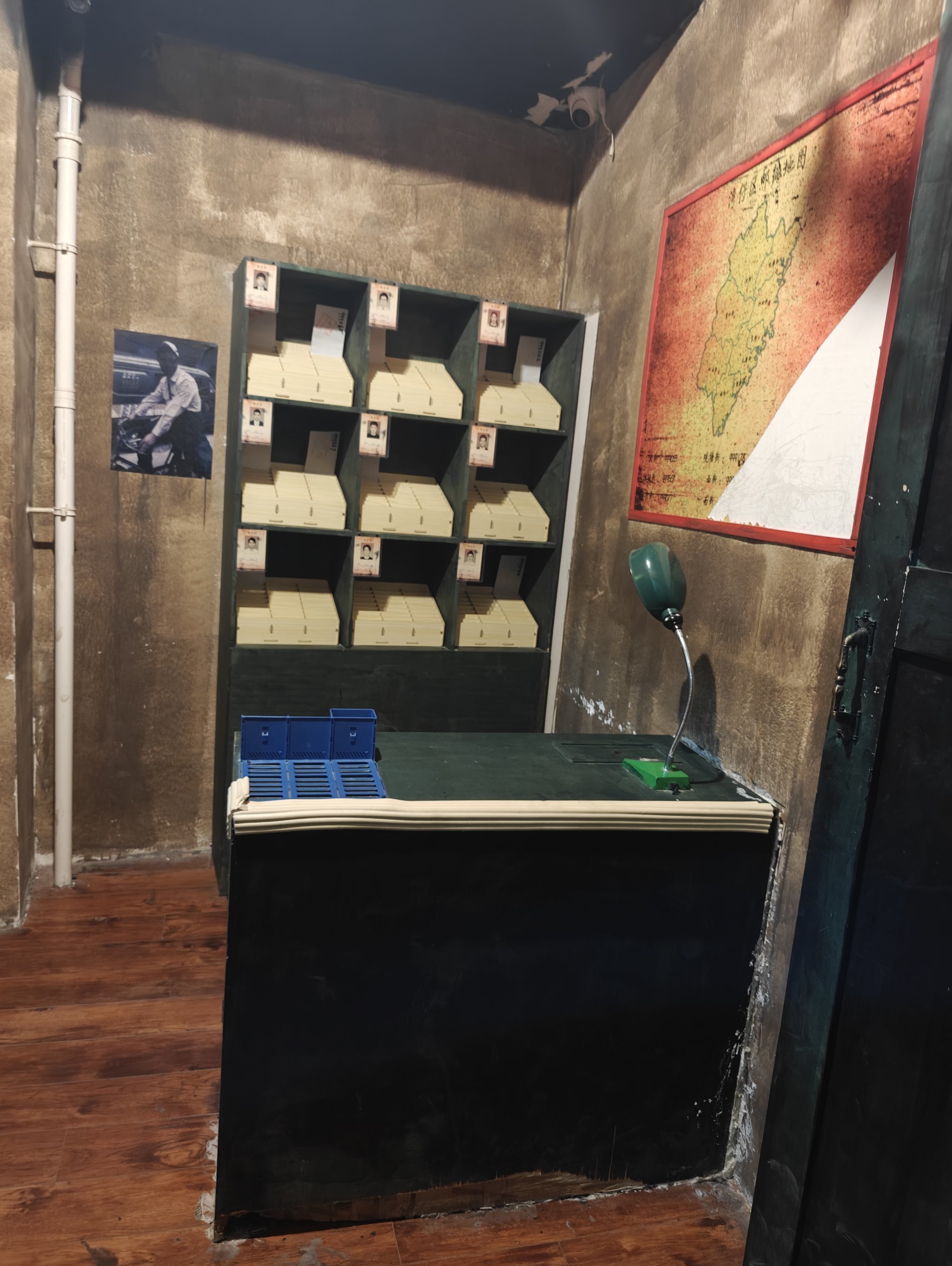 钥匙房间逃脱小游戏攻略(有一个找钥匙逃离房子的游戏)