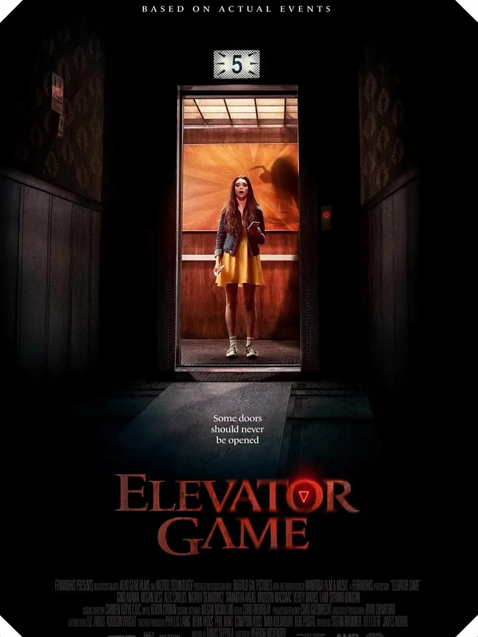 电梯惊魂游戏破解版(电梯惊魂2011中文字幕)