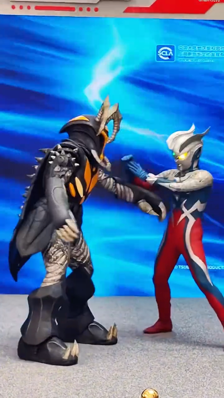 奥特曼打兽图片大全(奥特曼打兽图片大全大图)