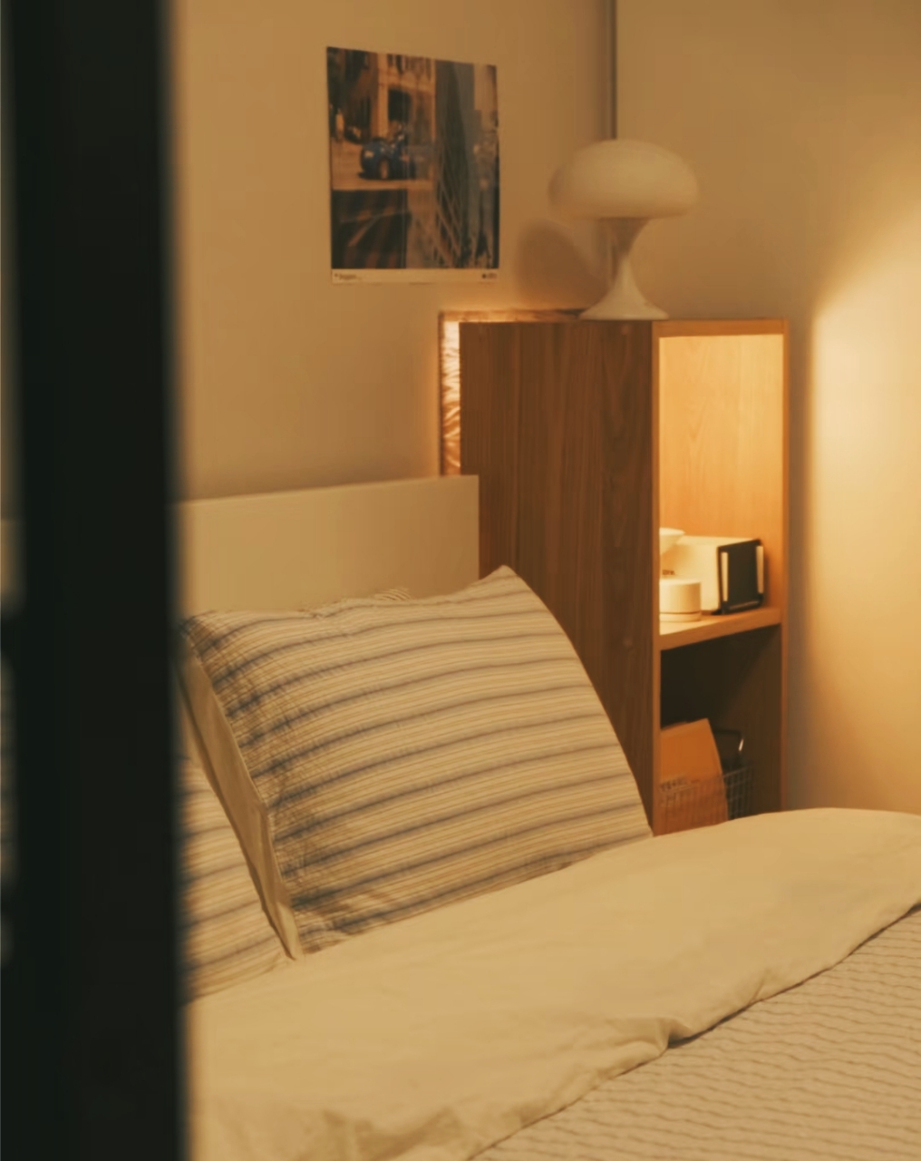 灰暗的房间攻略(灰暗的钥匙在哪里)