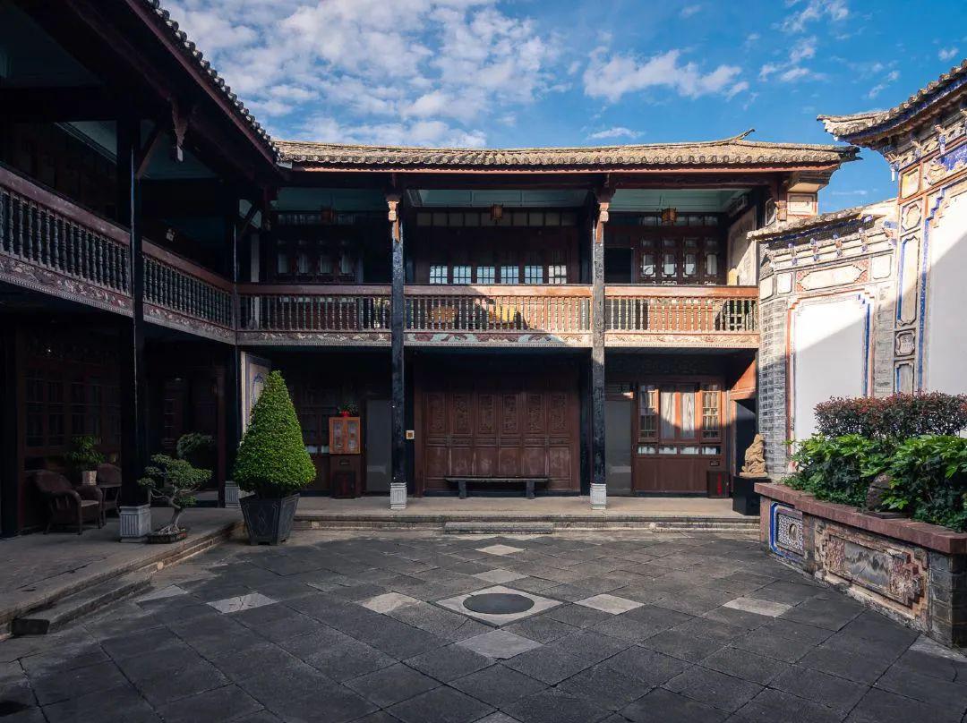 逃离废弃老宅4攻略(逃离废弃仓库详细攻略)