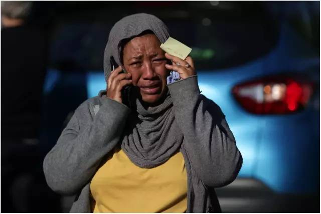 逃出无人公寓攻略(逃出无人岛的整个剧情)