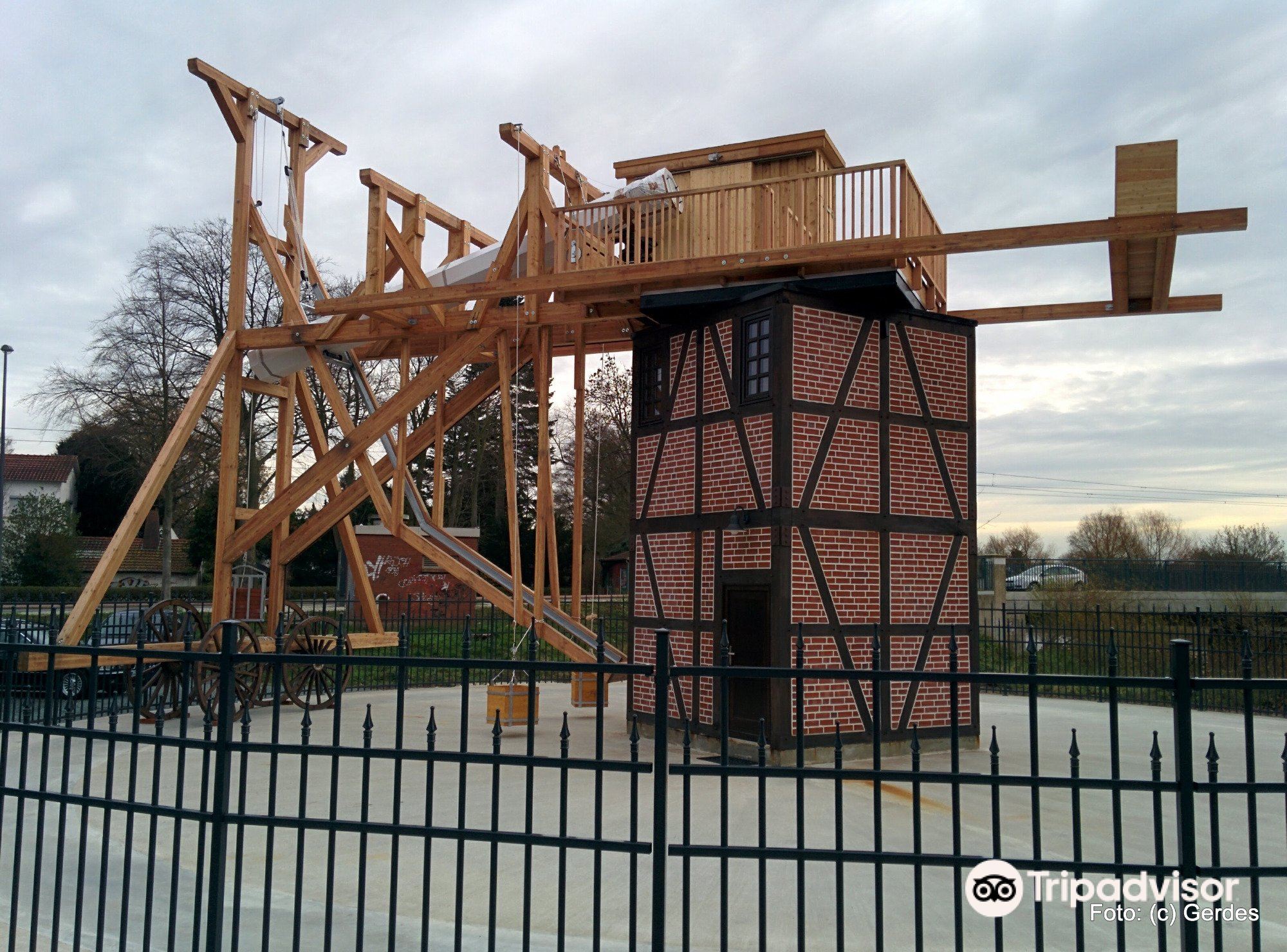 2025年10月 第3326页