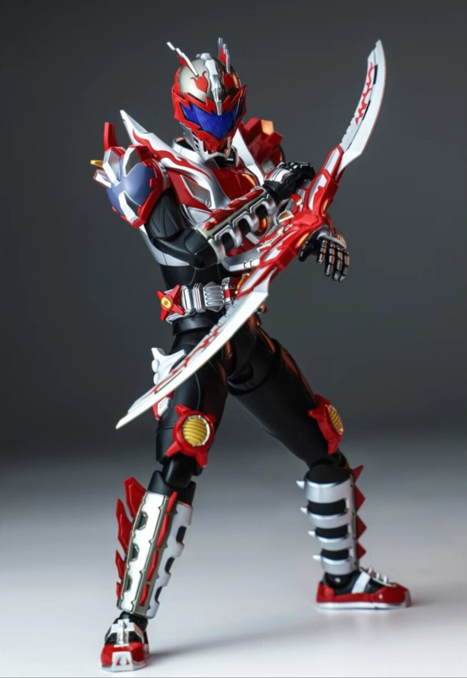 要看铠甲勇士炎龙侠(铠甲勇士炎龙侠合体视频)