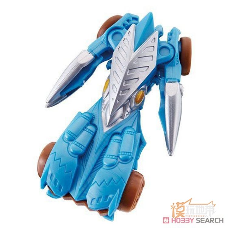 奥特曼压扁小汽车(奥特曼小汽车动画片)