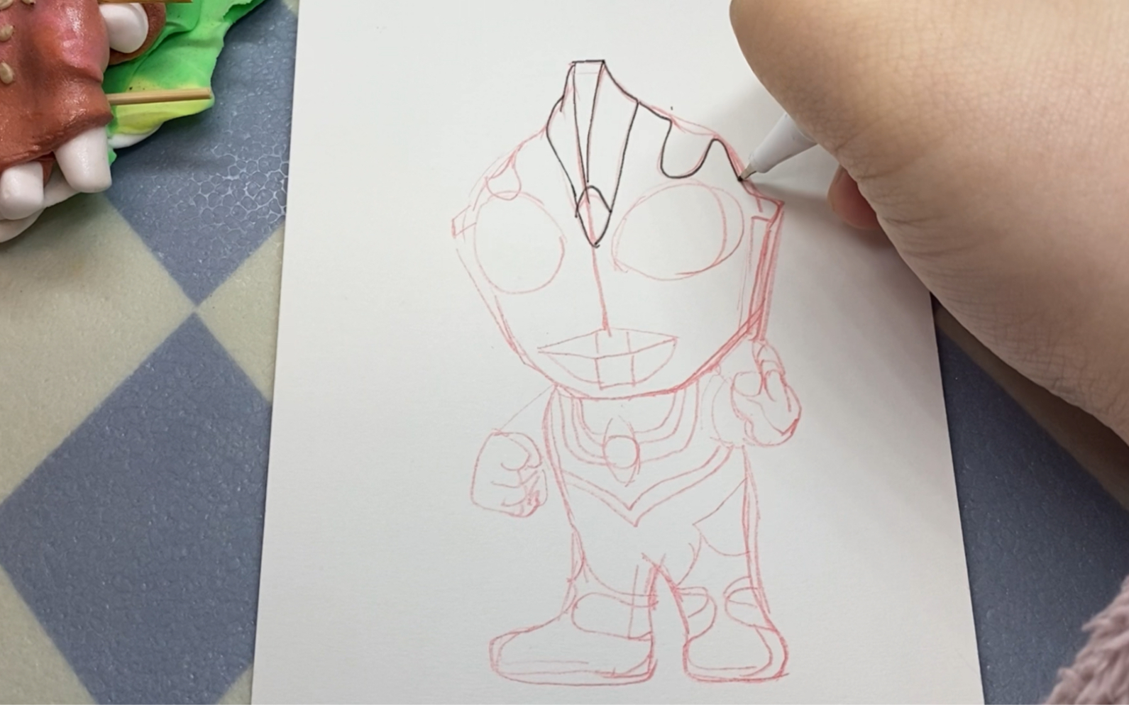 迪迦奥特曼画画的游戏(迪迦奥特曼的画画玩具视频)