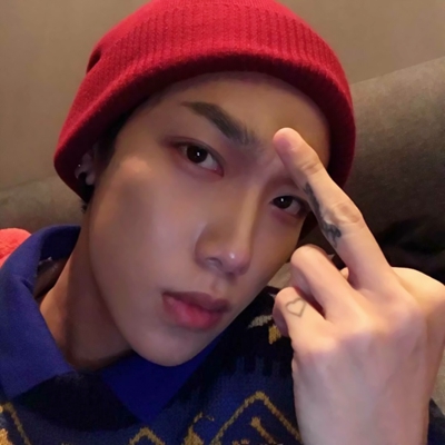 这个男生不好撩破解版(这个男神不好撩橙光游戏攻略)