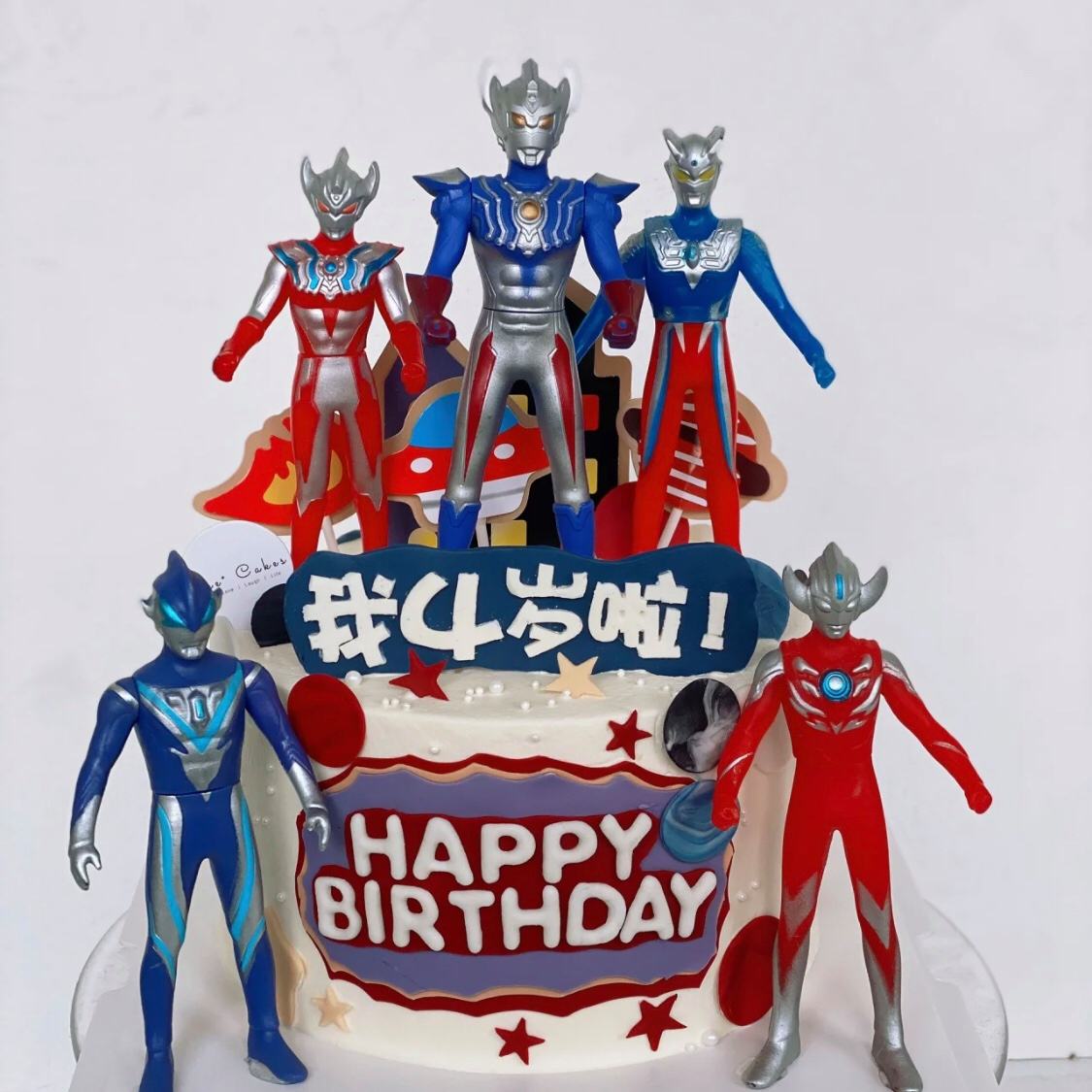 新银河奥特曼的蛋糕(银河奥特曼蛋糕的图片)