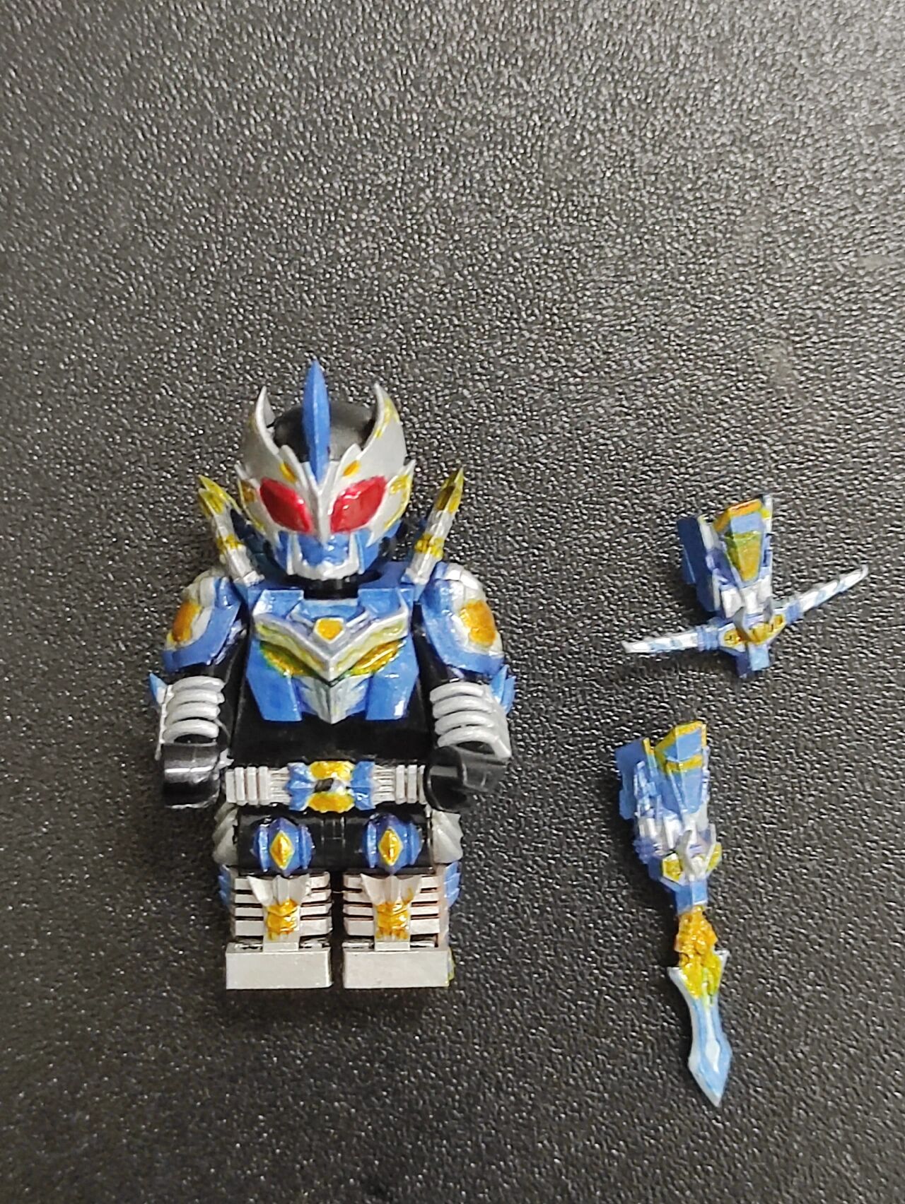 风鹰侠奥特曼(风鹰侠变身视频)