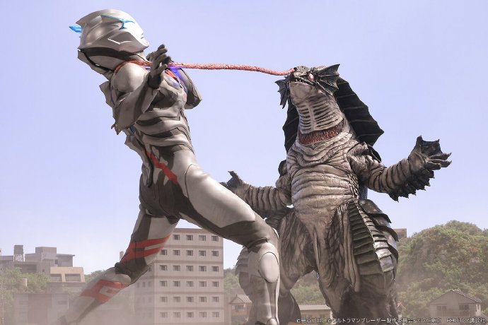 奥特曼最爱钓鱼(奥特曼钓鱼岛事件)