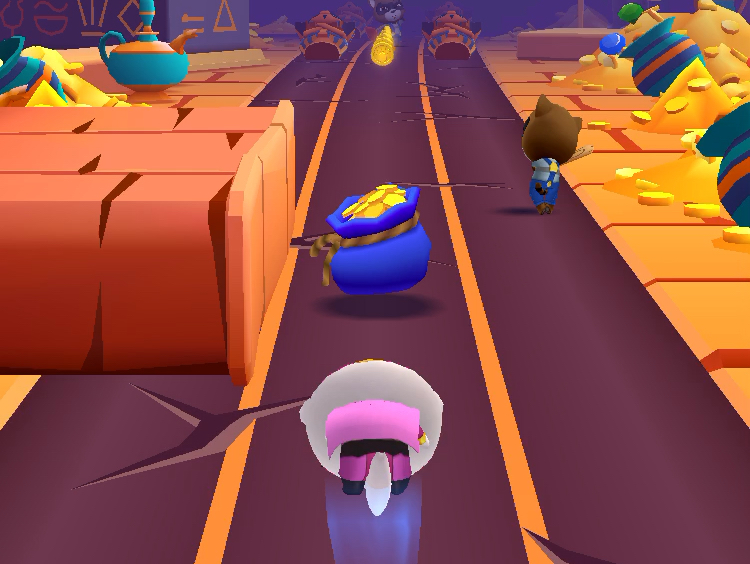 金色的汤姆猫破解版(汤姆猫金币无限金币版)