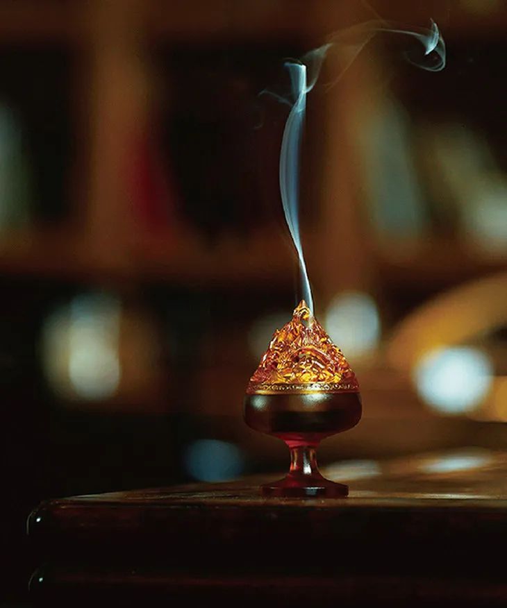 青烟袅袅破解版最新(橙光游戏青烟袅袅破解版)