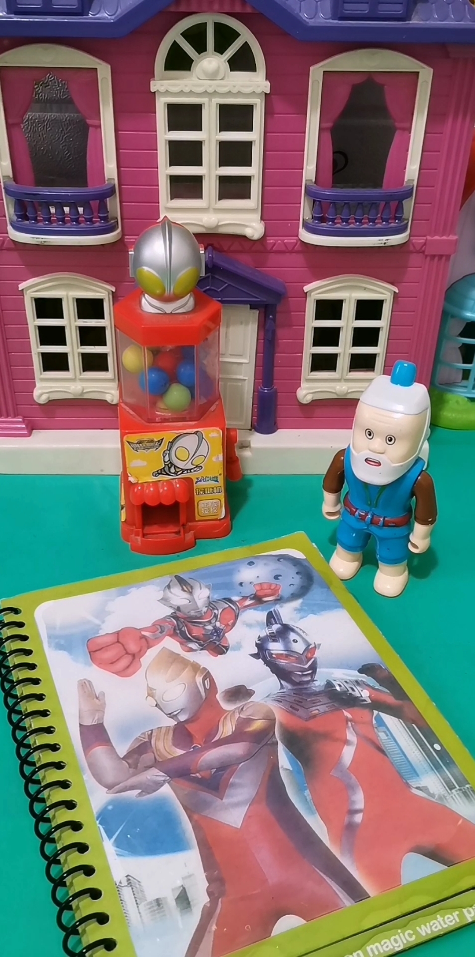 奥特曼大葫芦娃大冒险()