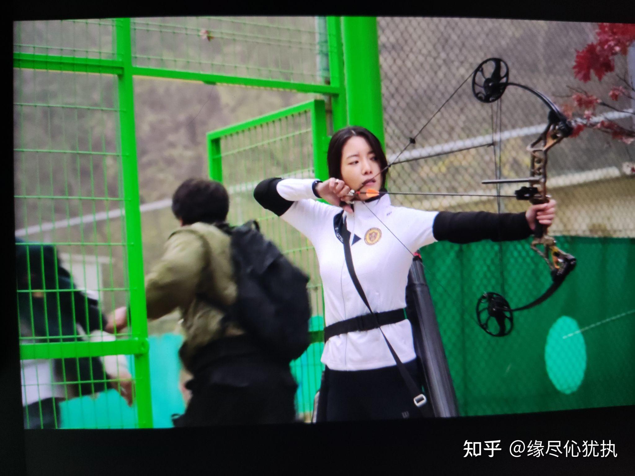 僵尸学校2攻略(僵尸学院下载中文版最新版)