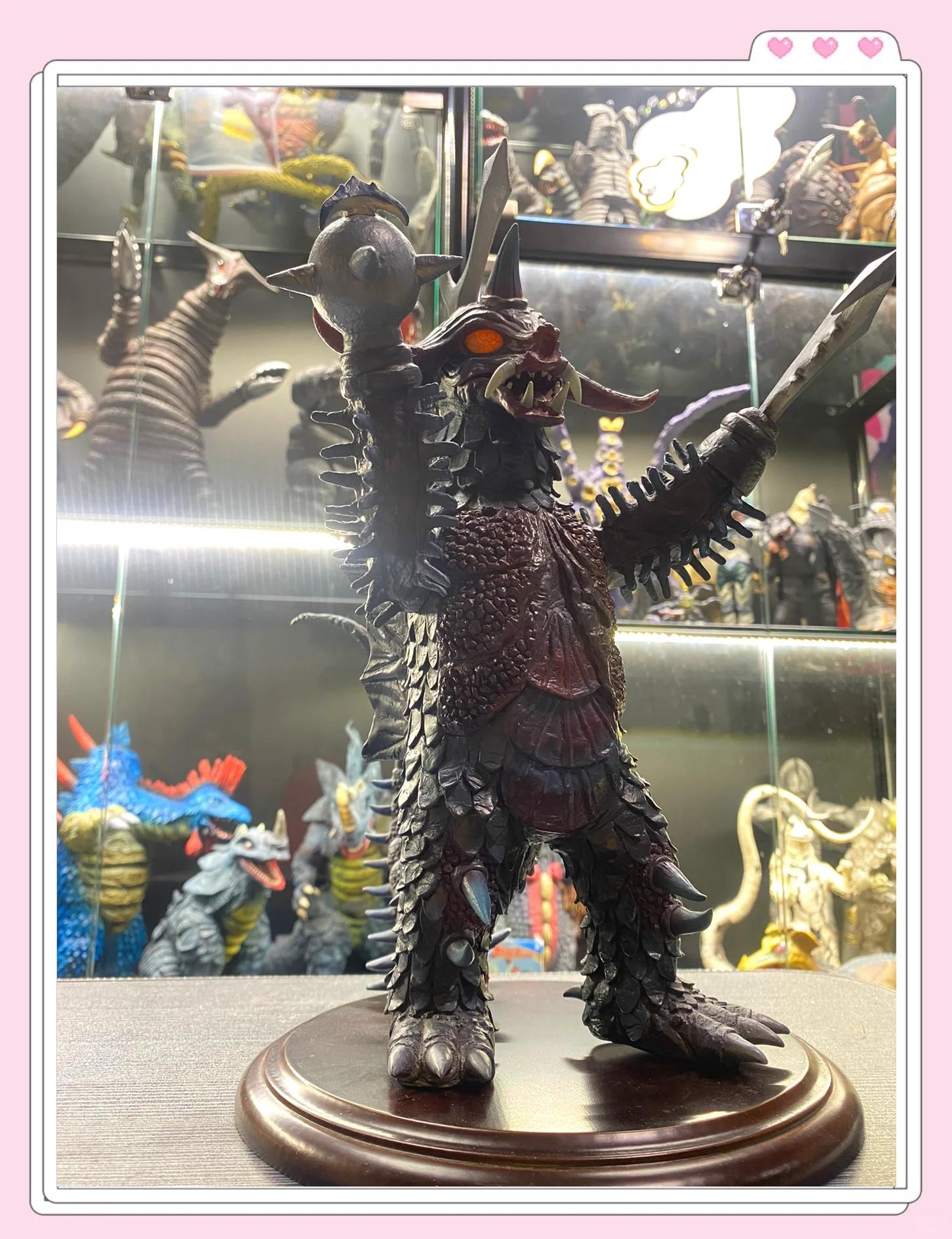 艾斯奥特曼打兔子怪兽(动画版艾斯奥特曼打怪兽)