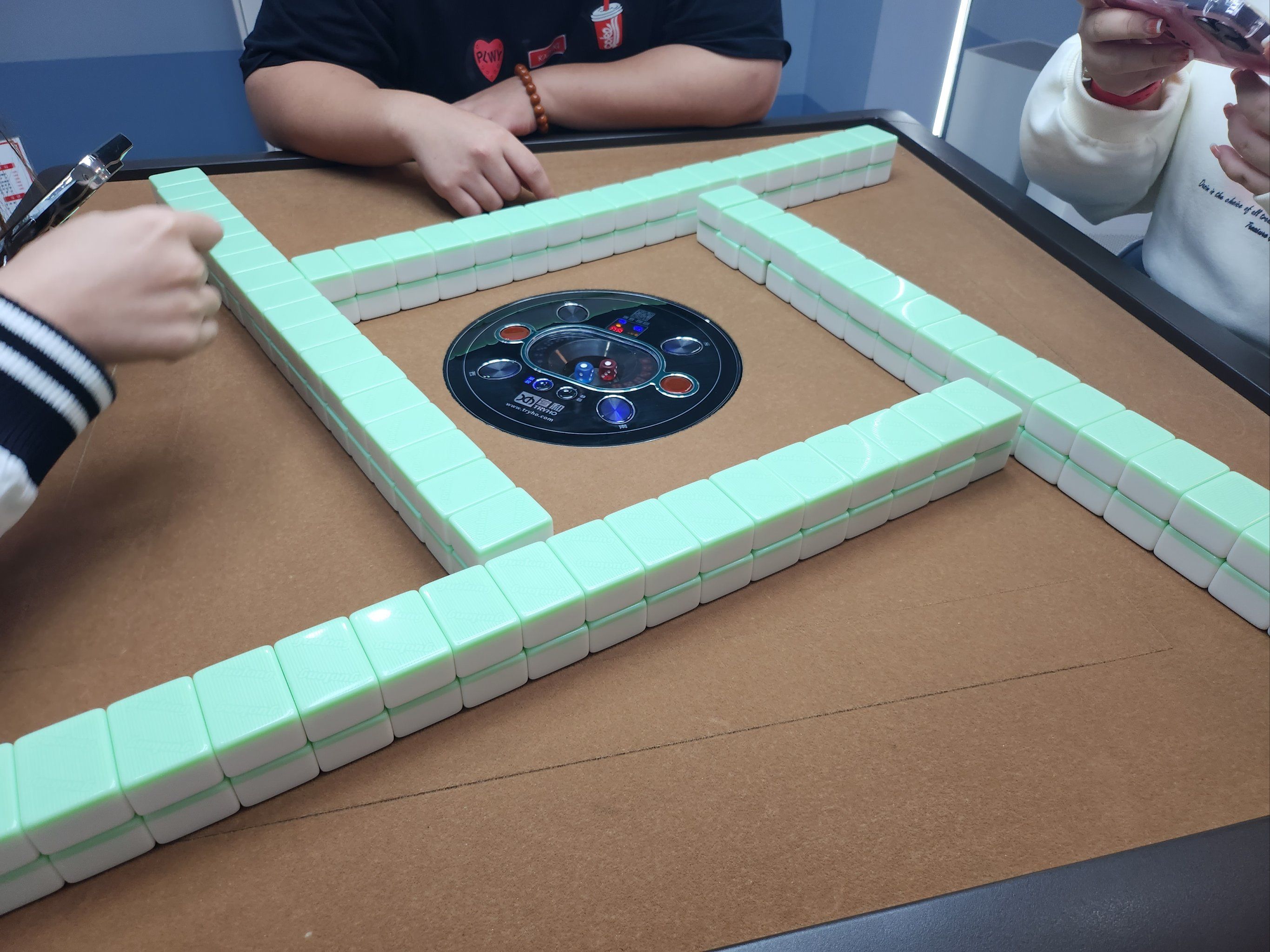 暴打老板3攻略(暴打老板3任务攻略)